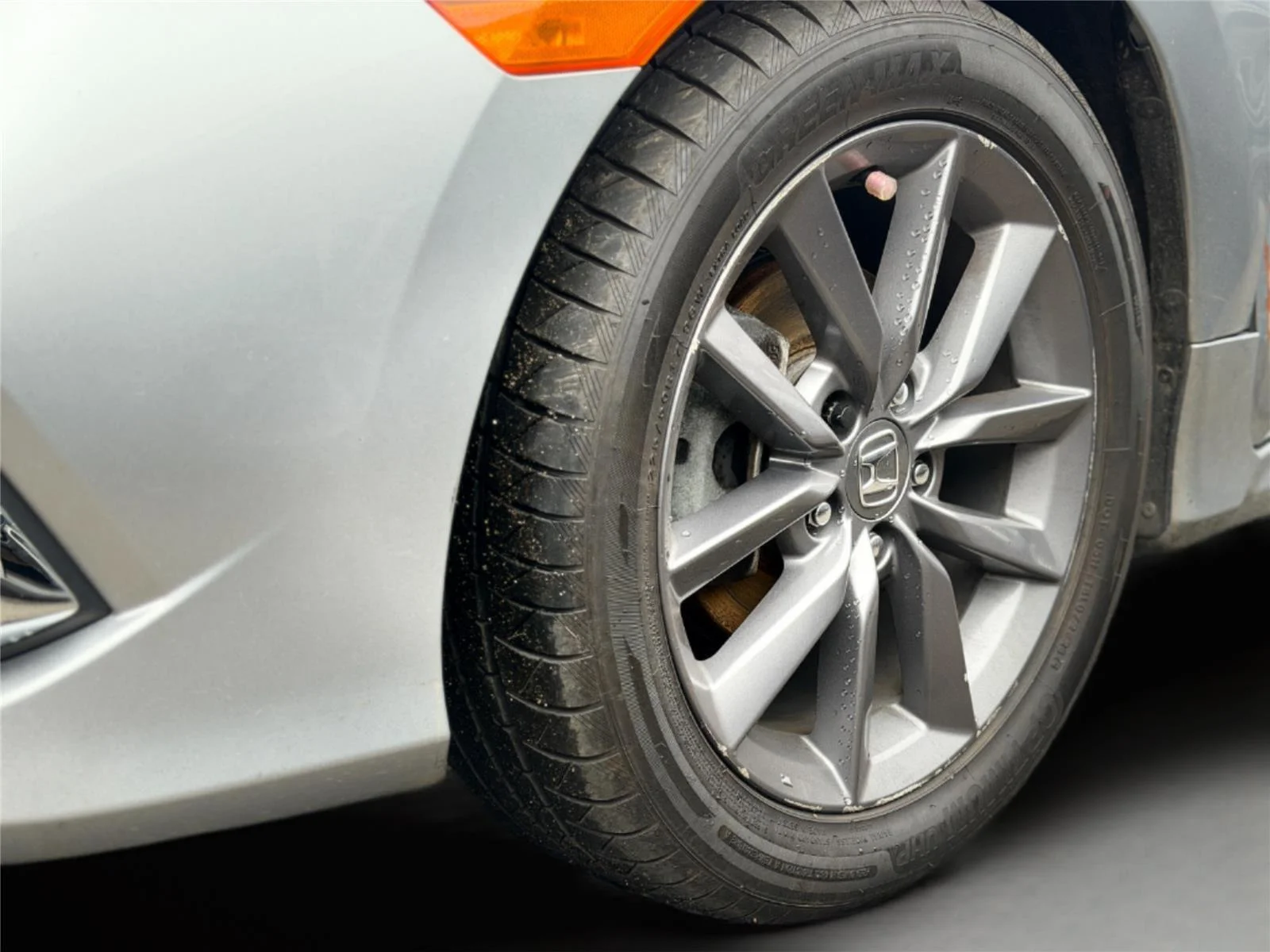 Used 2019 Lunar Silver Metallic Honda EX-L image 11