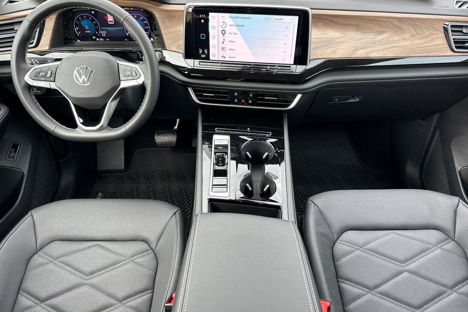 New 2026 White Volkswagen 2.0T SE w/Technology image 12