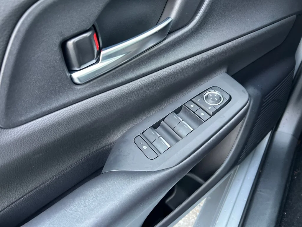 New 2026 Cutting Edge Toyota XSE image 17