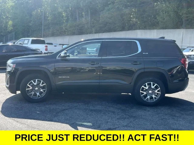 Used 2023 Black GMC SLE image 7