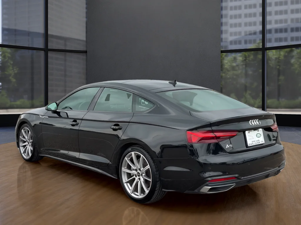 Used 2025 White Audi  image 7