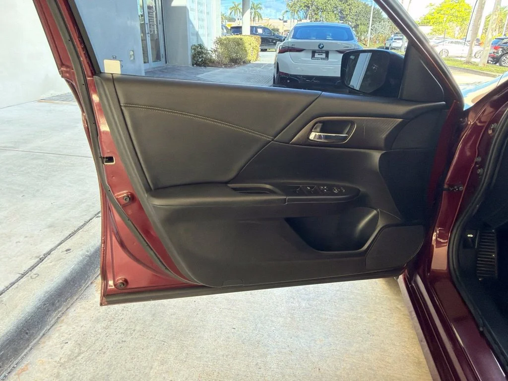 Used 2016 Red Honda Sport image 30