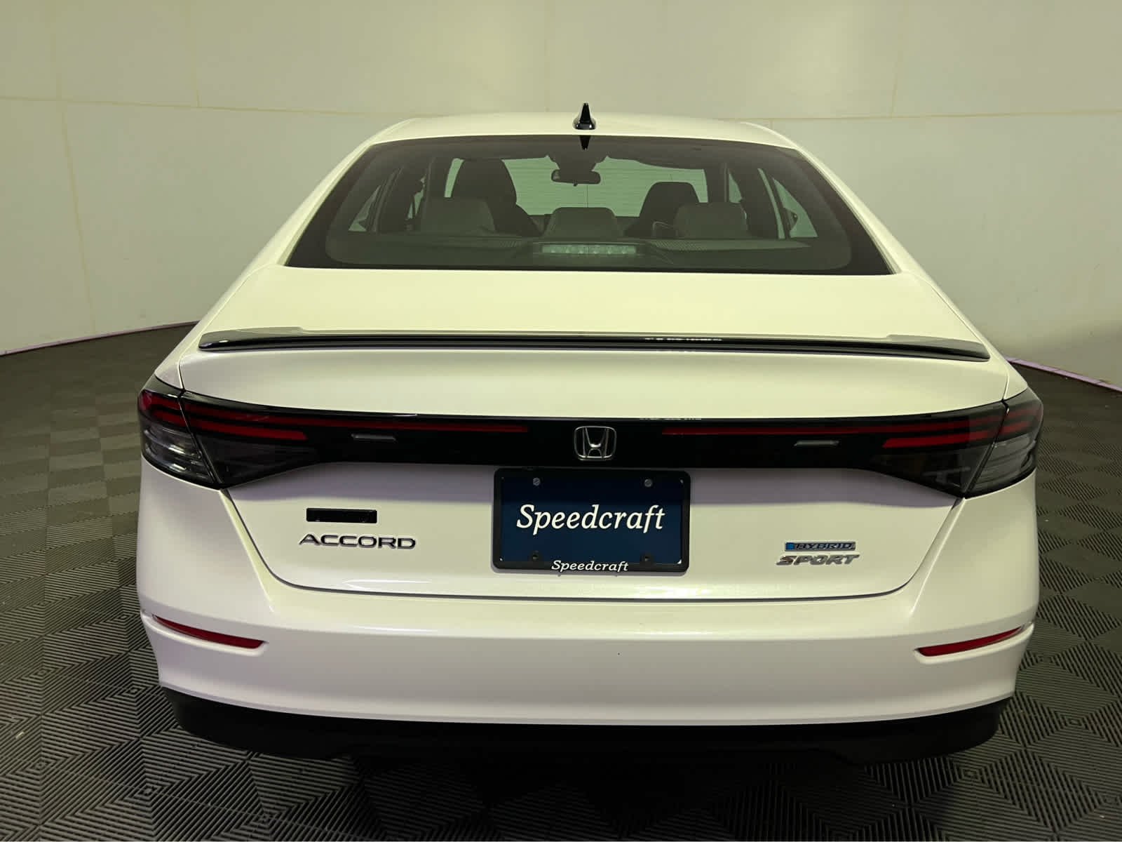 Used 2025 Platinum White Pearl Honda Sport image 6