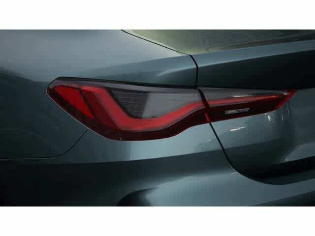 2026 BMW 4 Series 6