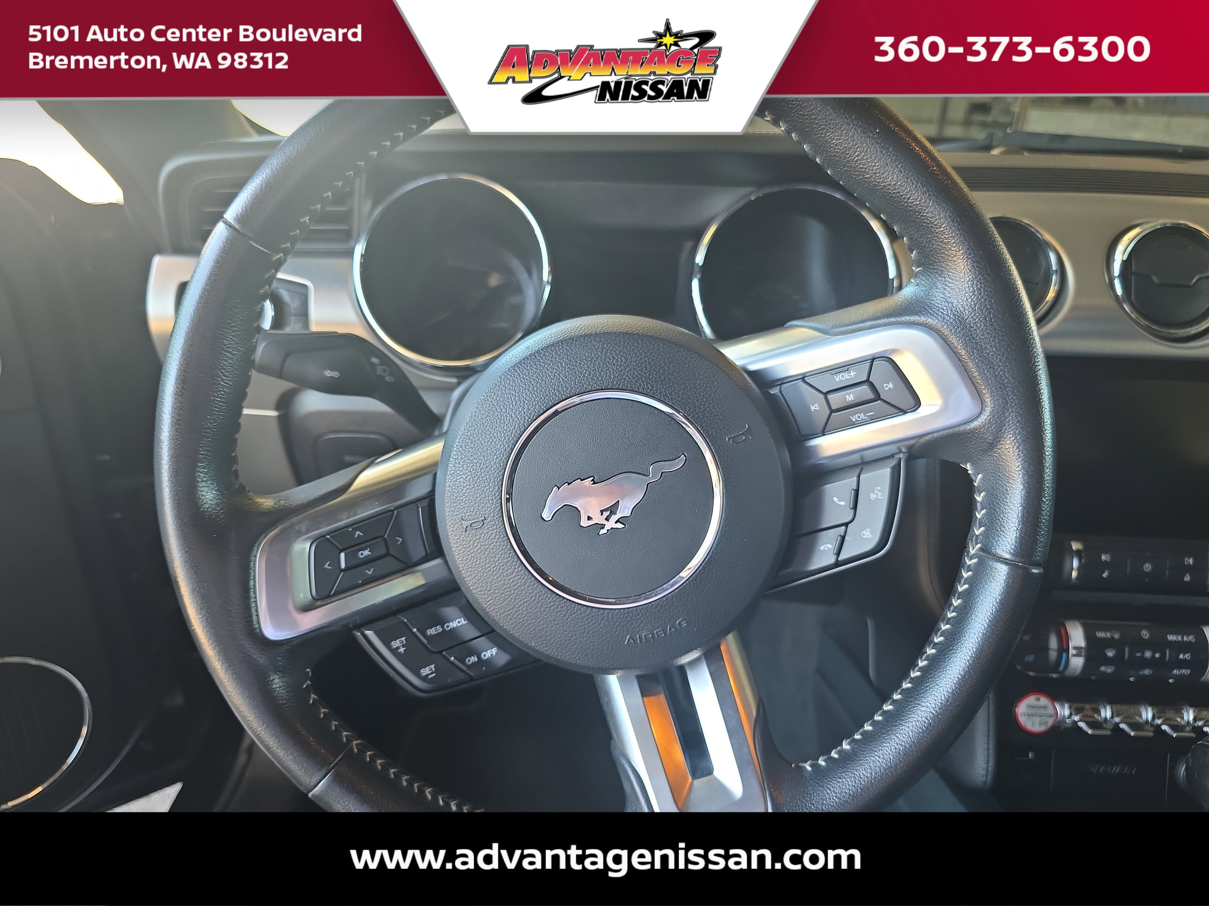 Used 2015 Black Ford GT Premium image 28