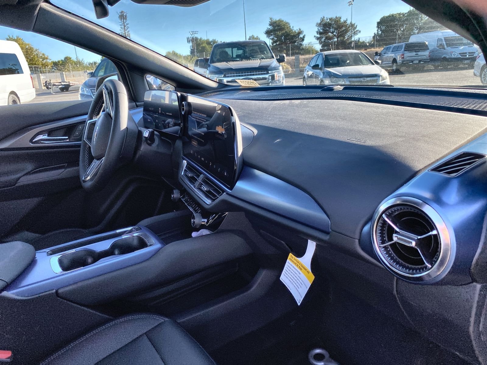 2026 Chevrolet Equinox EV 2LT - Photo 85