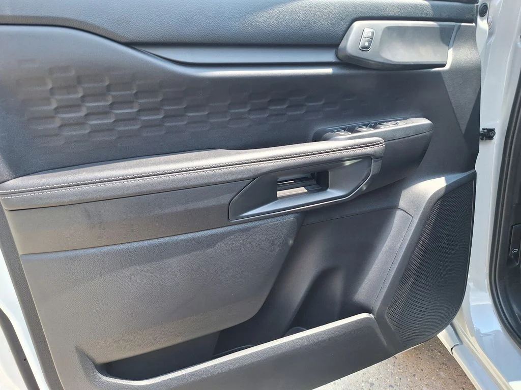 New 2026 Avalanche Ford XLT image 18