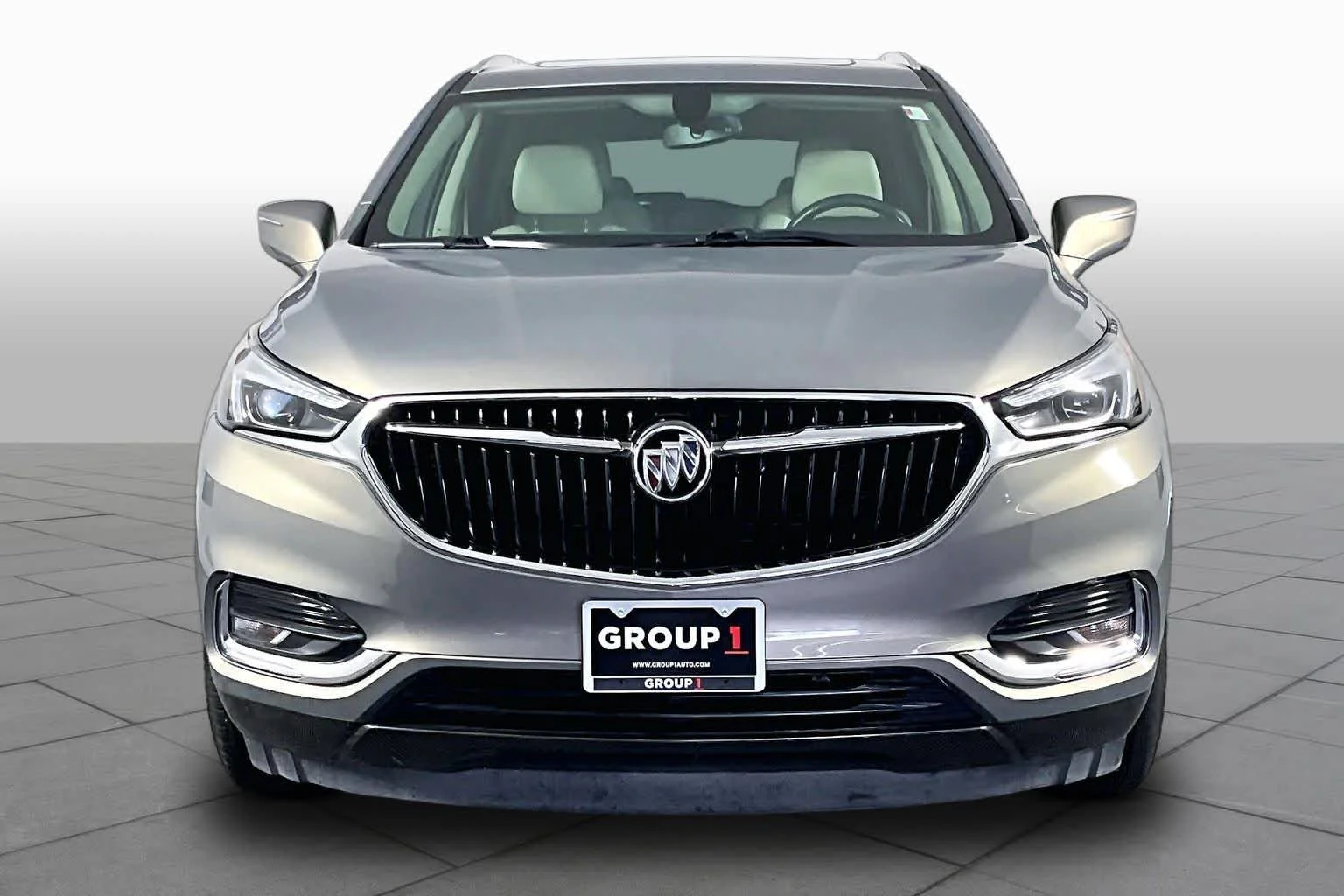 Used 2018 Pepperdust Metallic Buick Essence image 4