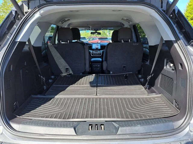 Used 2021 Gray Ford XLT image 28