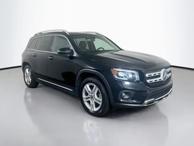 Used 2023 Night Black Mercedes-Benz GLB 250 image 22