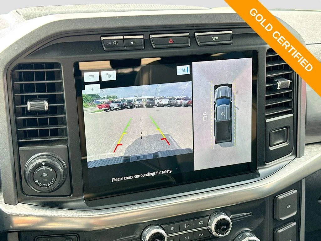 Used 2021 Gray Metallic Ford Lariat image 12