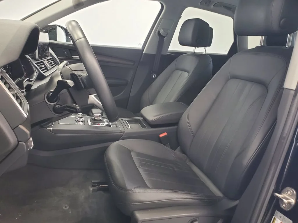 Used 2018 Black Audi Premium Plus image 5