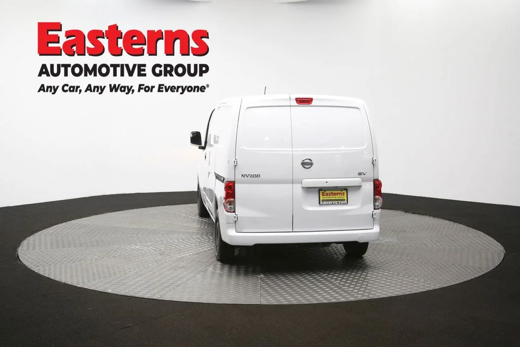 Used 2020 White Nissan SV image 36