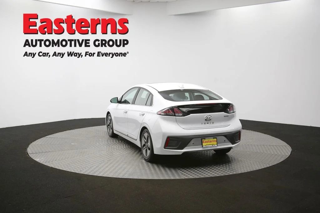 Used 2022 White Hyundai Limited image 66