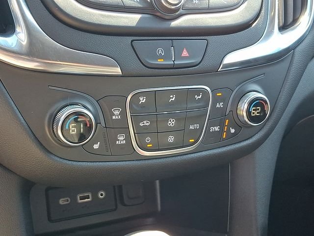 Used 2022 Silver Chevrolet LT image 16