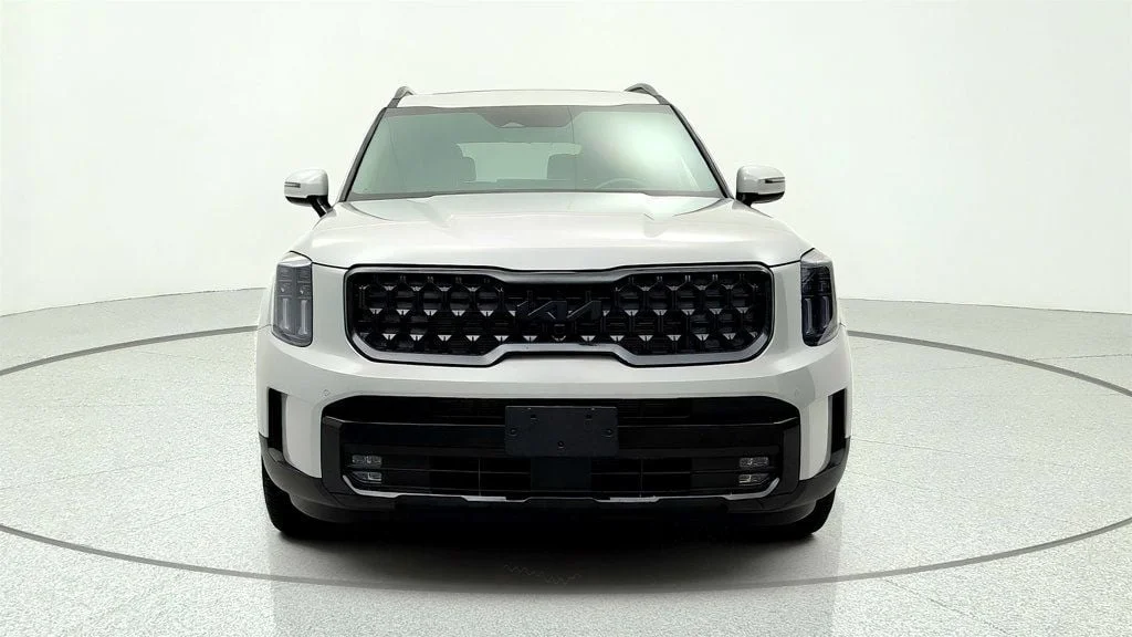 Used 2025 Gravity Gray Kia SX-Prestige X-Pro AWD image 2