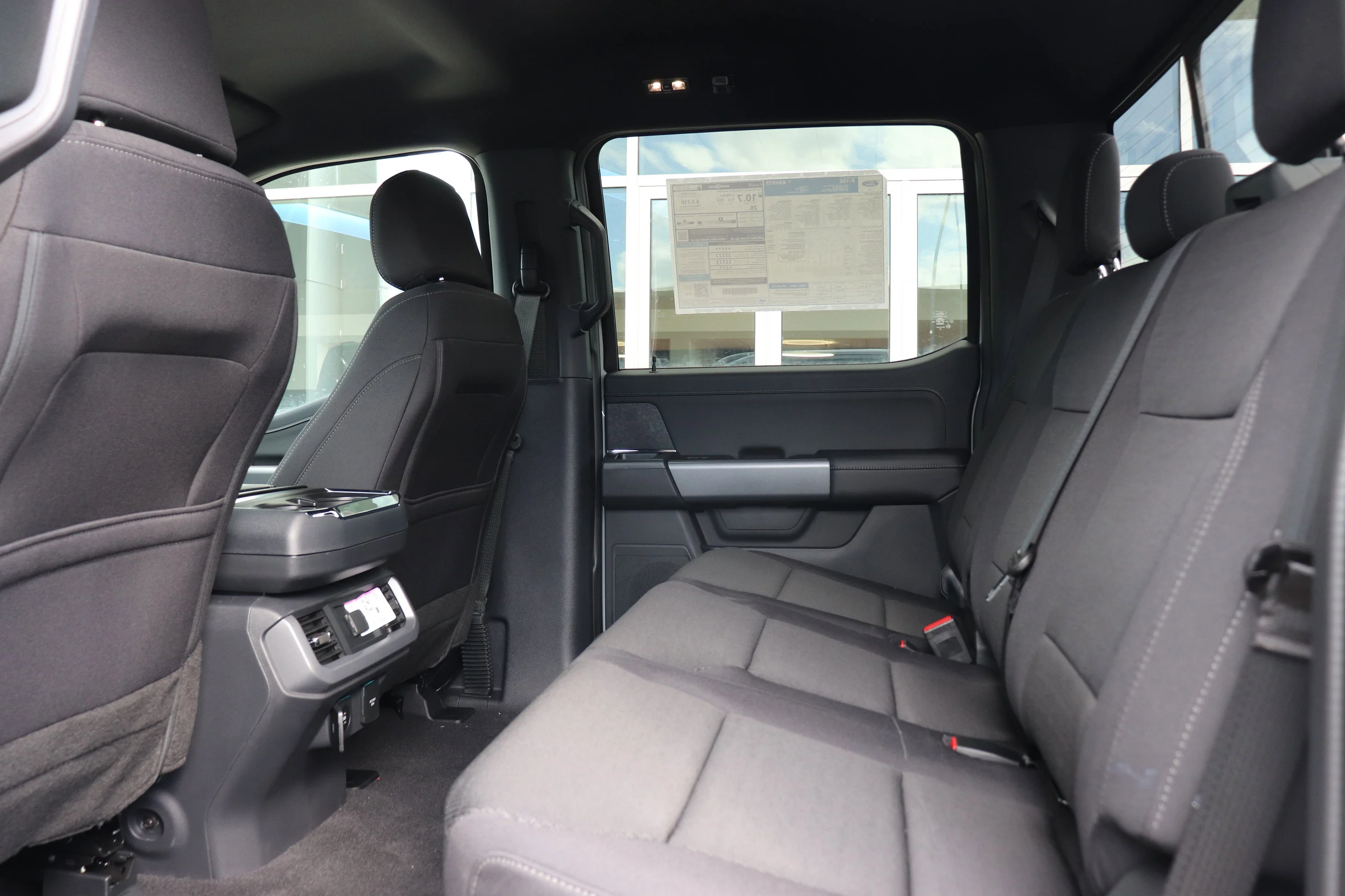 New 2026 AVALANCHE Ford XLT image 7