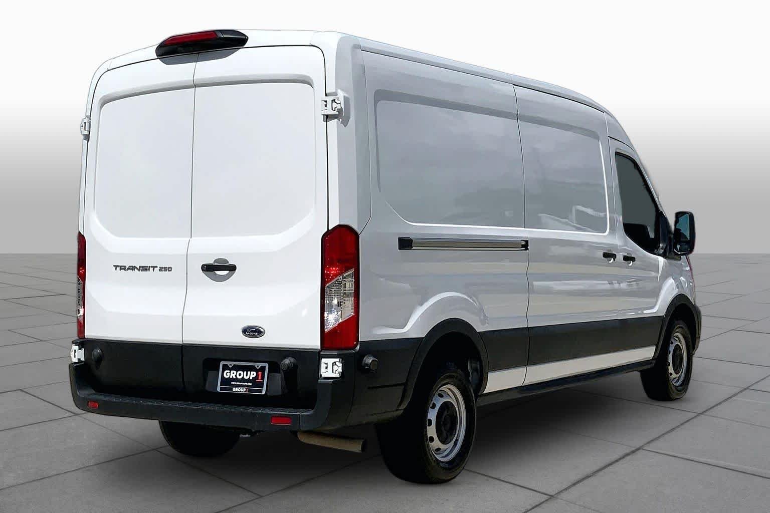Used 2024 Oxford White Ford  image 13