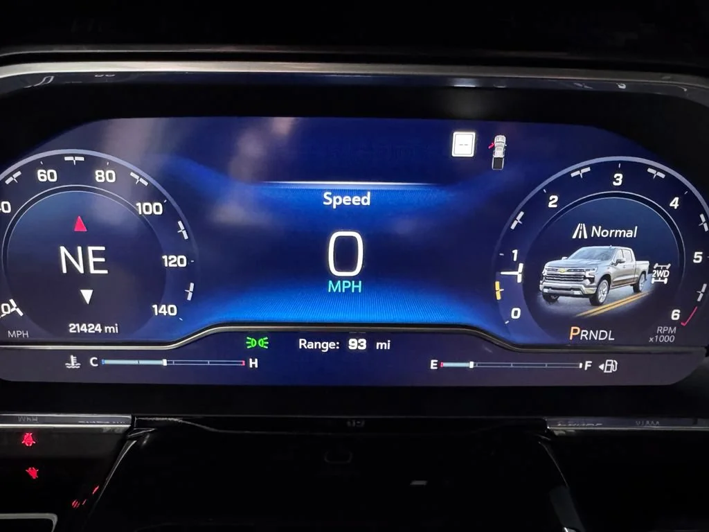 Certified Used 2023 Summit White Chevrolet LT (2FL) image 19