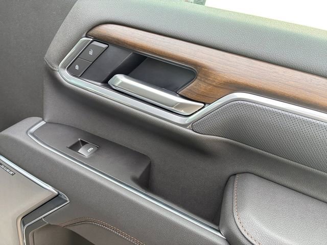 2026 Chevrolet Silverado 2500 HD High Country - Photo 14