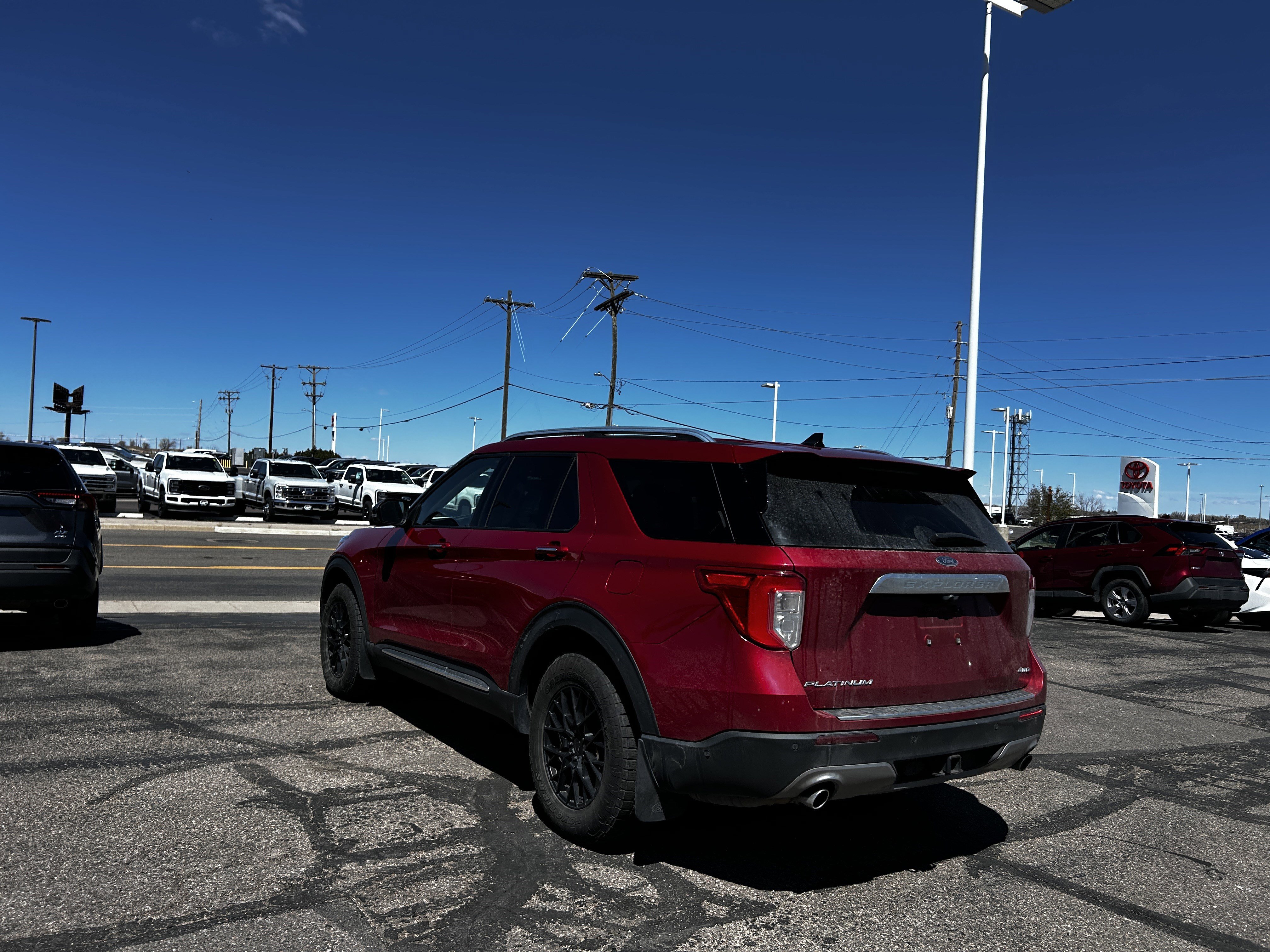 Used 2022 Red Metallic Ford Platinum image 3