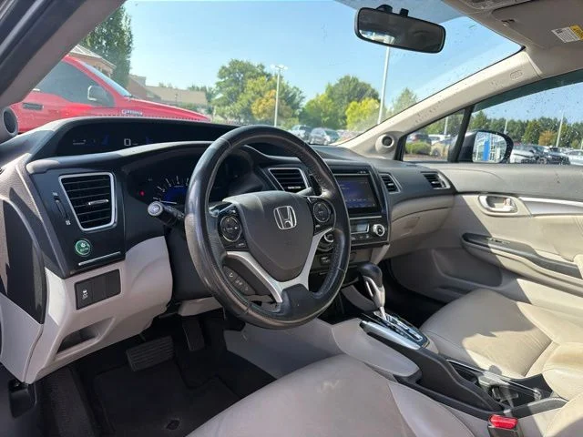 Used 2015 Modern Steel Metallic Honda EX-L image 13