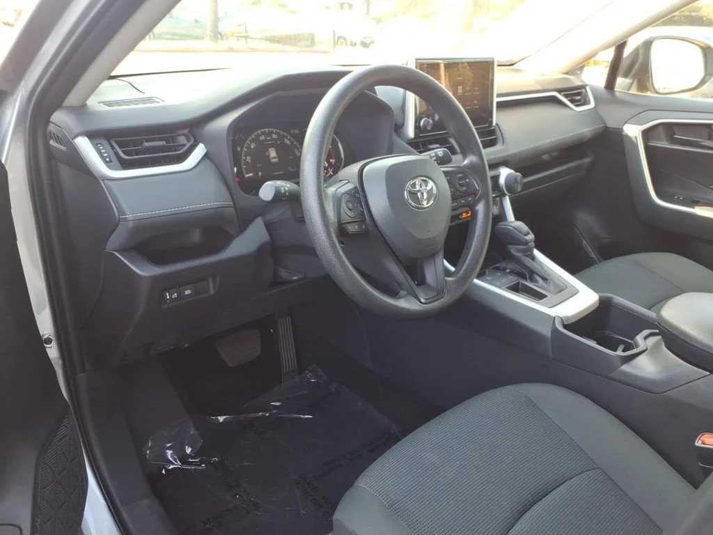 Used 2025 Silver Toyota LE image 22