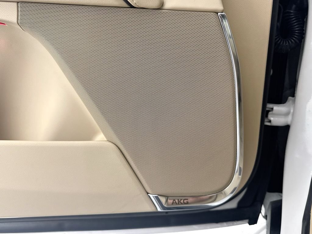 Used 2024 White Cadillac Premium image 18