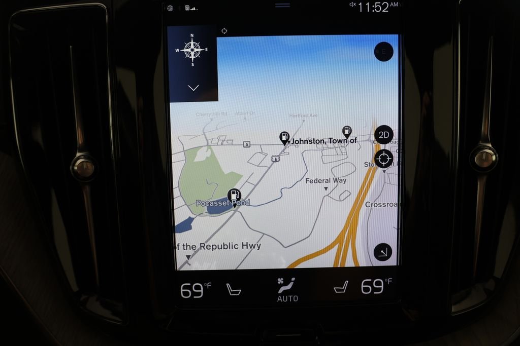 Used 2019 Black Volvo T5 Inscription image 14