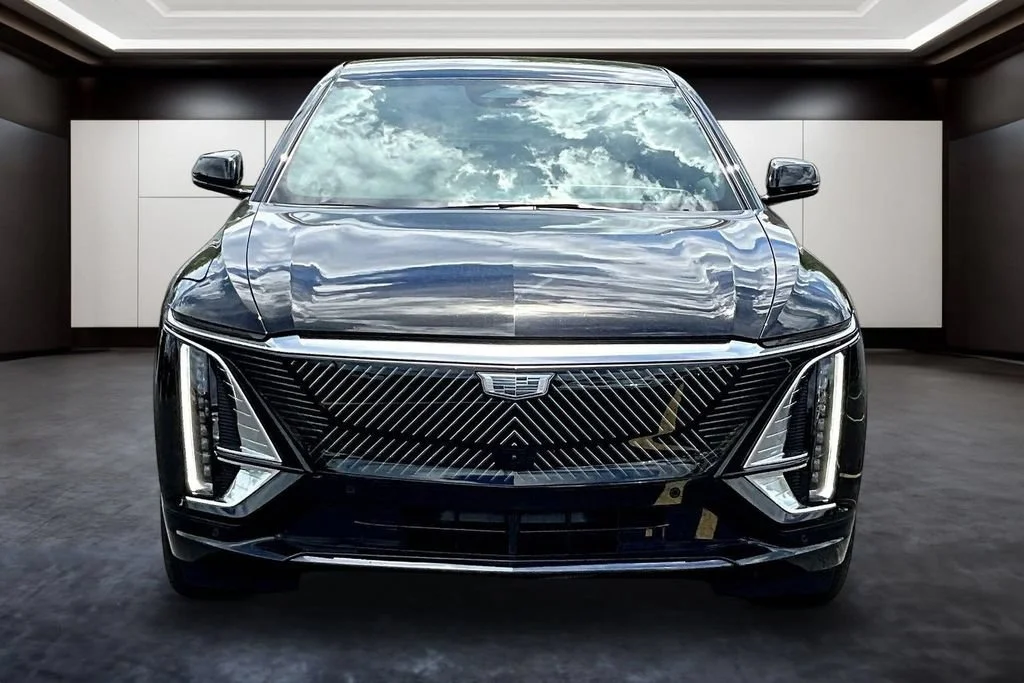 Certified 2024 Cadillac LYRIQ Luxury 1 with VIN 1GYKPPRL6RZ126845 for sale in Beachwood, OH
