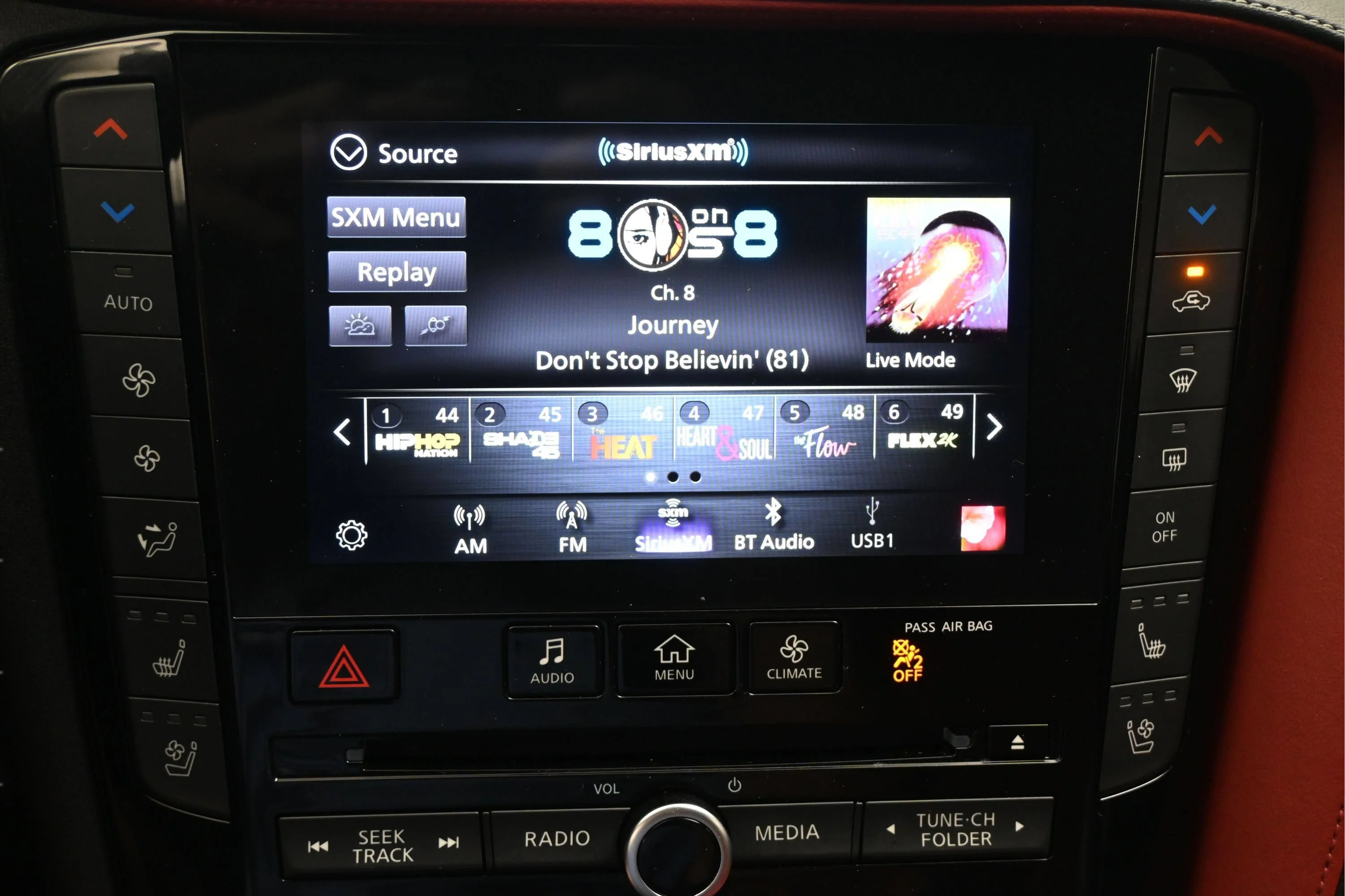 Used 2024 Radiant White INFINITI SPORT image 16