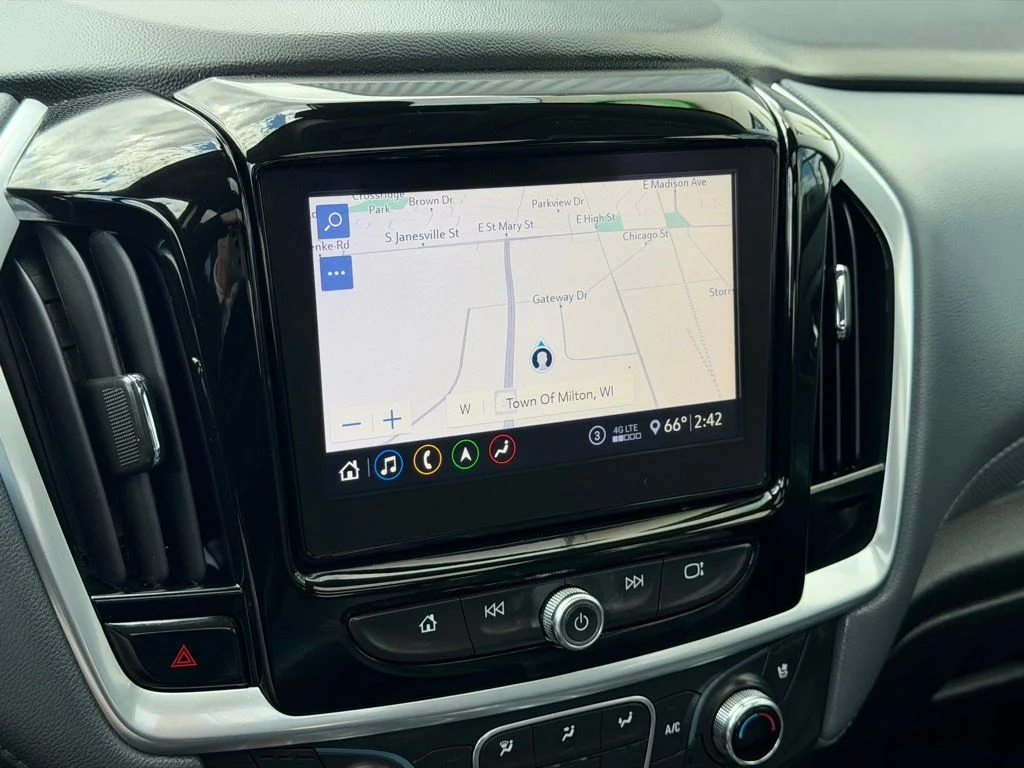 Used 2020 Black Chevrolet Premier image 12