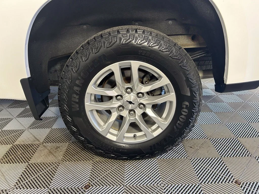 Used 2020 White Chevrolet RST image 20