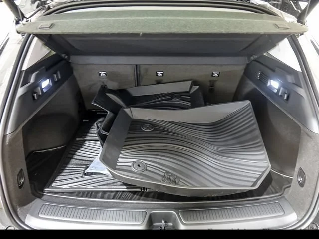 New 2026 Ebony Twilight Metallic Buick Avenir image 21