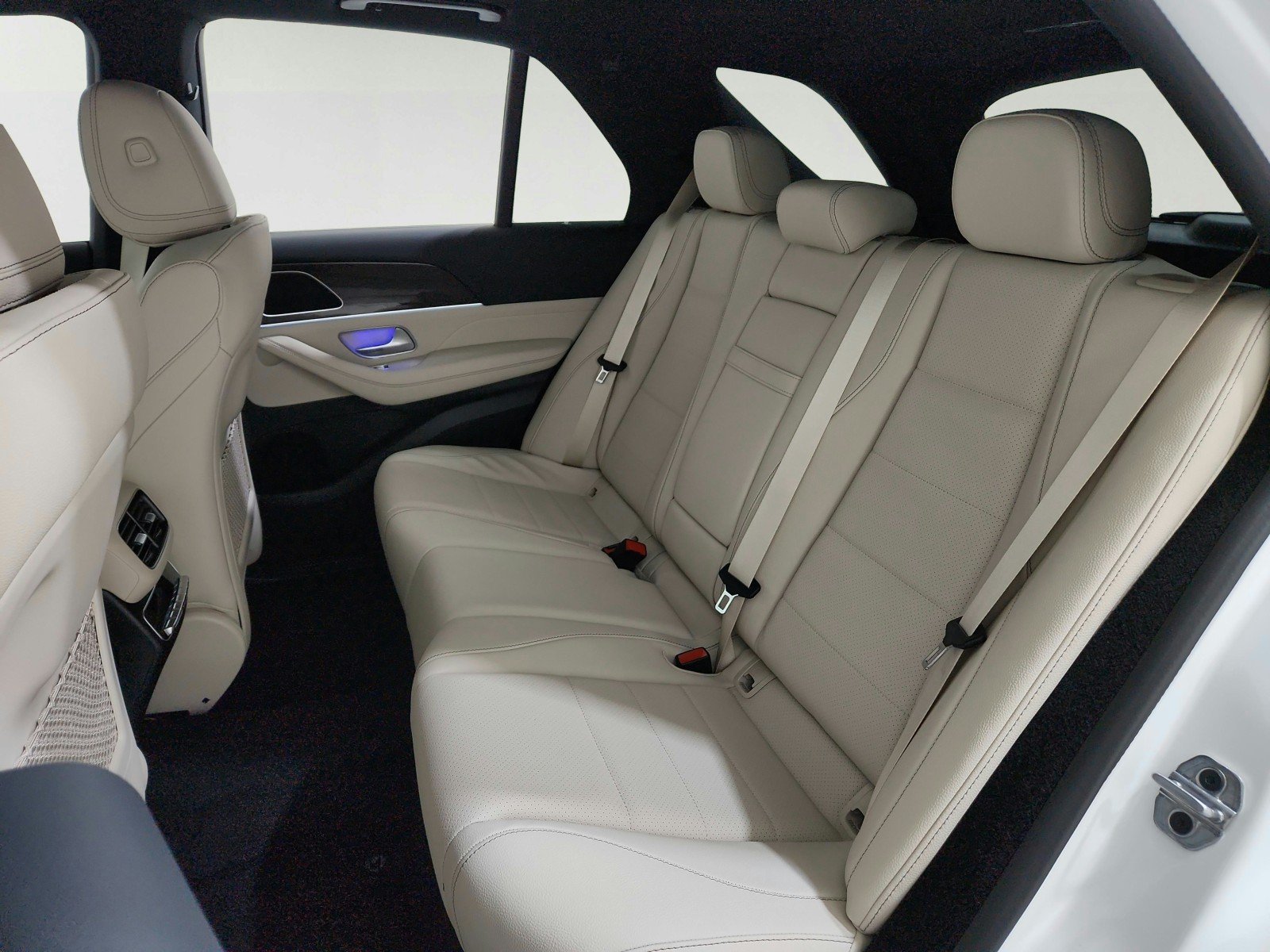 Certified Used 2026 Polar White Mercedes-Benz GLE 350 image 18