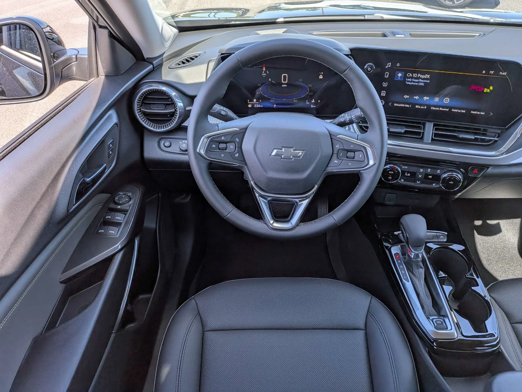 2026 Chevrolet Trax Activ - Photo 19