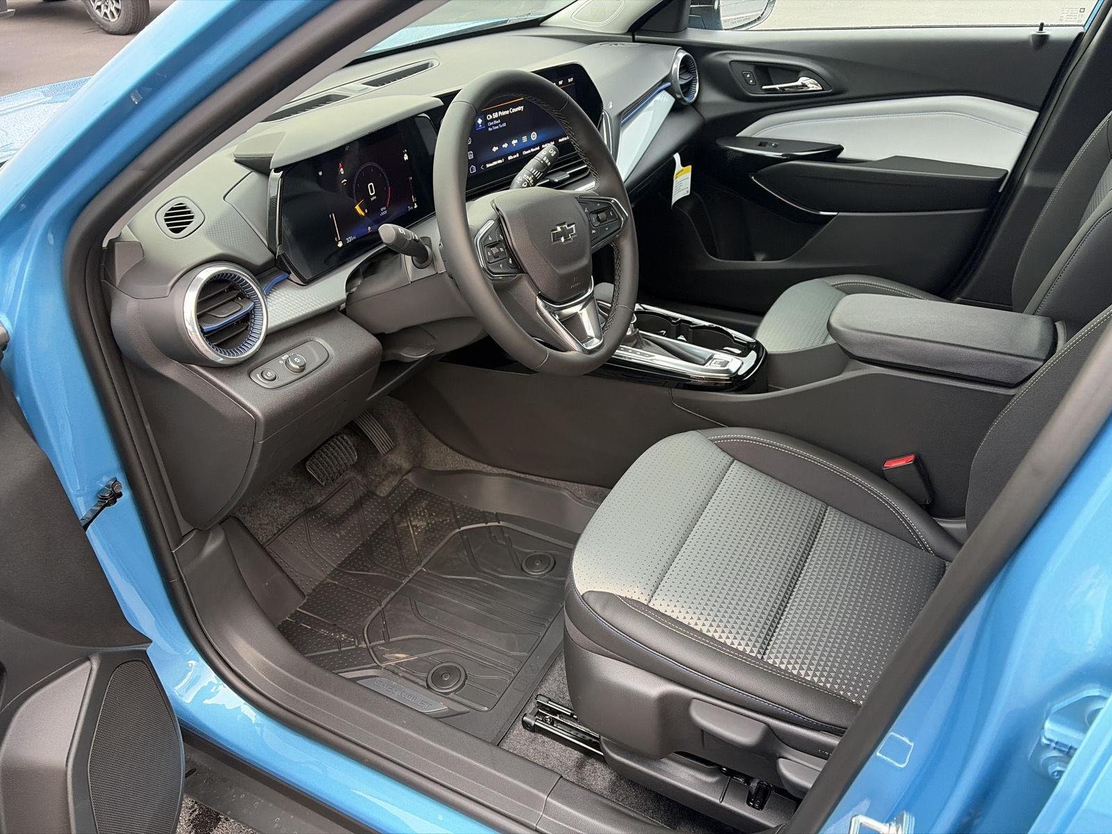 2026 Chevrolet Trax LT - Photo 15