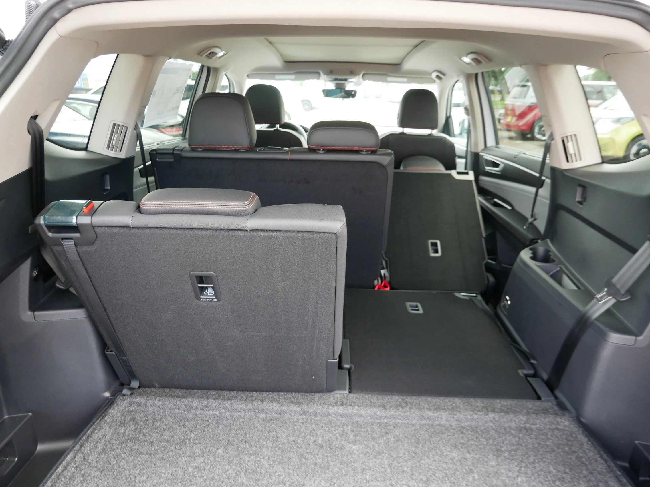 New 2026 Opal White Pearl Volkswagen 2.0T Peak Edition image 6