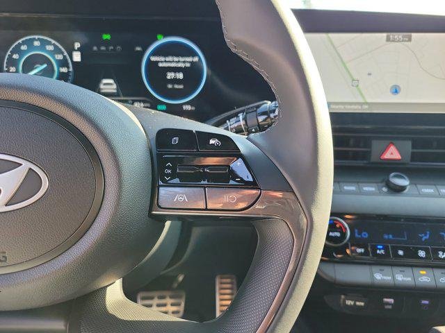 2025 Hyundai Elantra Blue - Photo 24