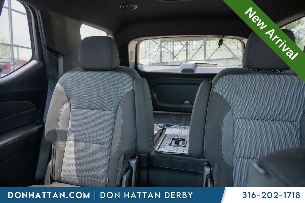 Used 2023 Gray Chevrolet LT image 19