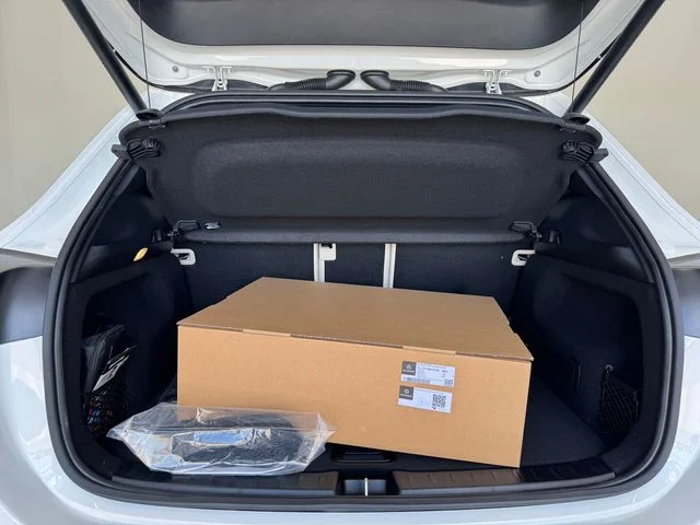New 2026 White Mercedes-Benz GLA 250 image 8