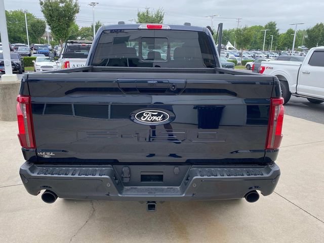 New 2026 Blue Ford XLT image 30