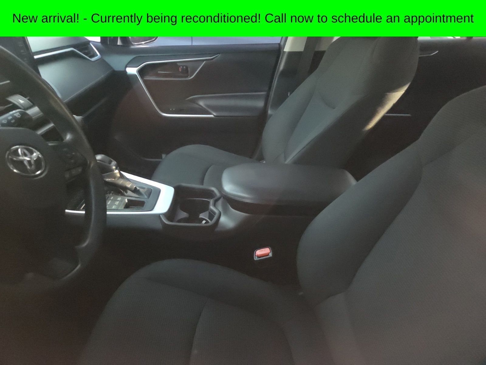Used 2021 Silver Toyota LE image 7