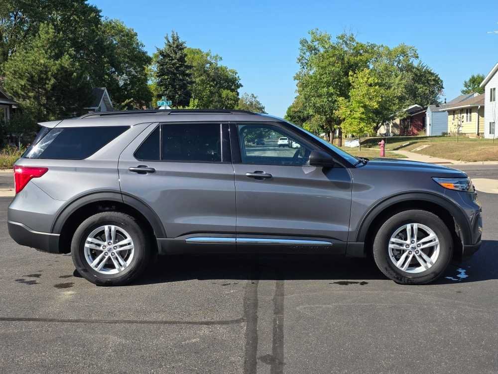 Used 2024 Carbonized Gray Metallic Ford XLT image 1