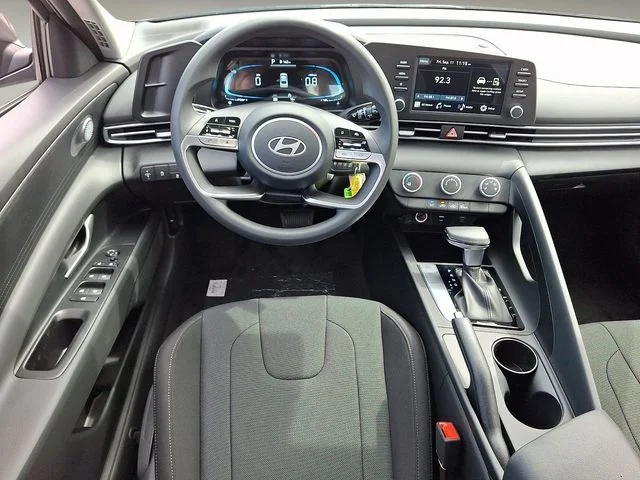 New 2026 Gray Hyundai SE image 8