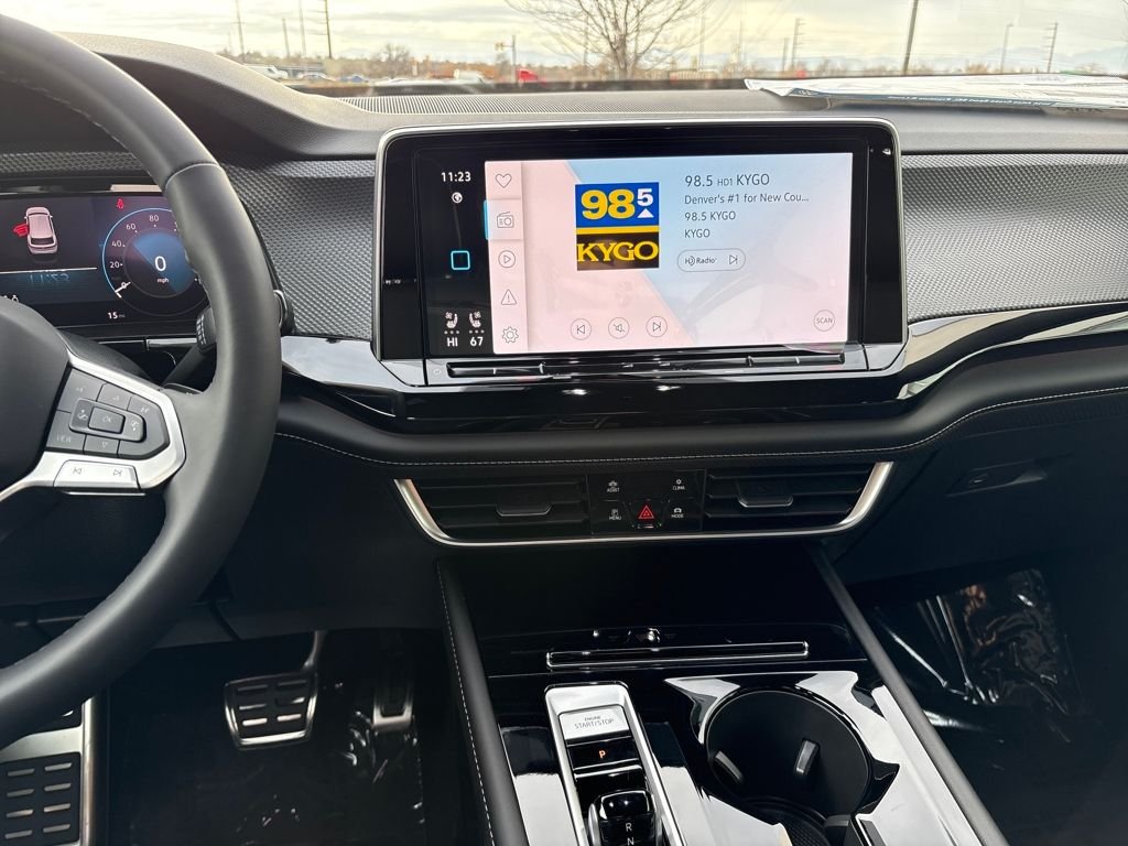 2026 Volkswagen Atlas Cross Sport SEL Premium R-LINE - Photo 17