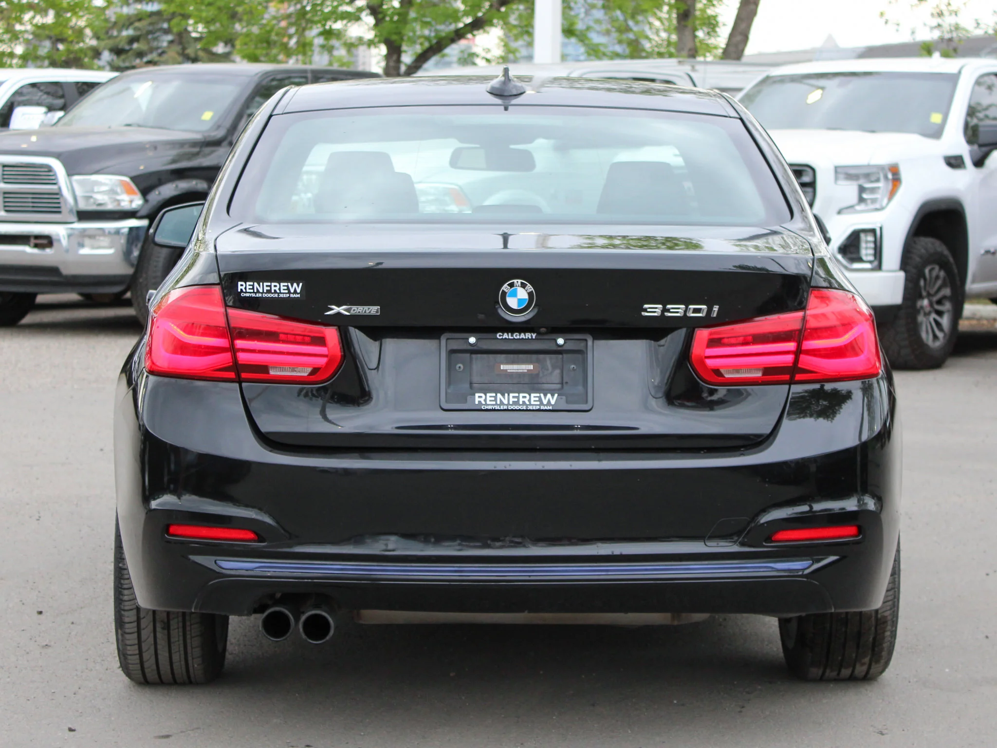 Used 2018 Black BMW 330i xDrive * Heated Leather Seats | Backup Camera | 248 HP | Navigation image 13