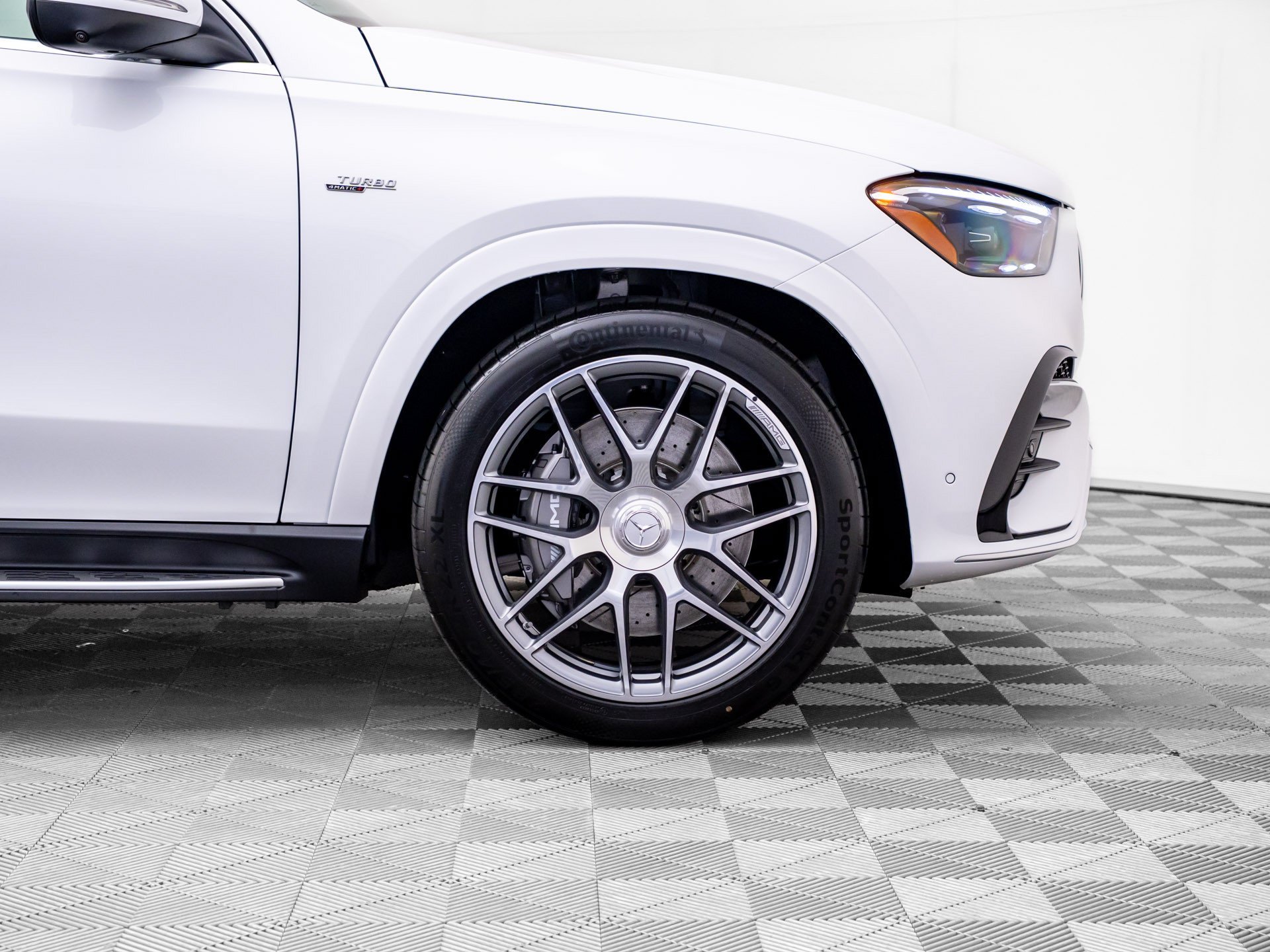New 2026 White Mercedes-Benz GLE 53 AMG® image 88