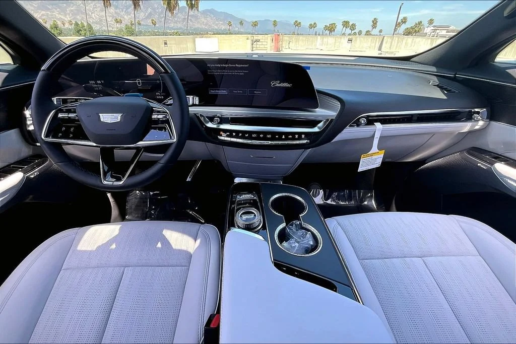 2026 Cadillac LYRIQ Premium Luxury - Photo 7