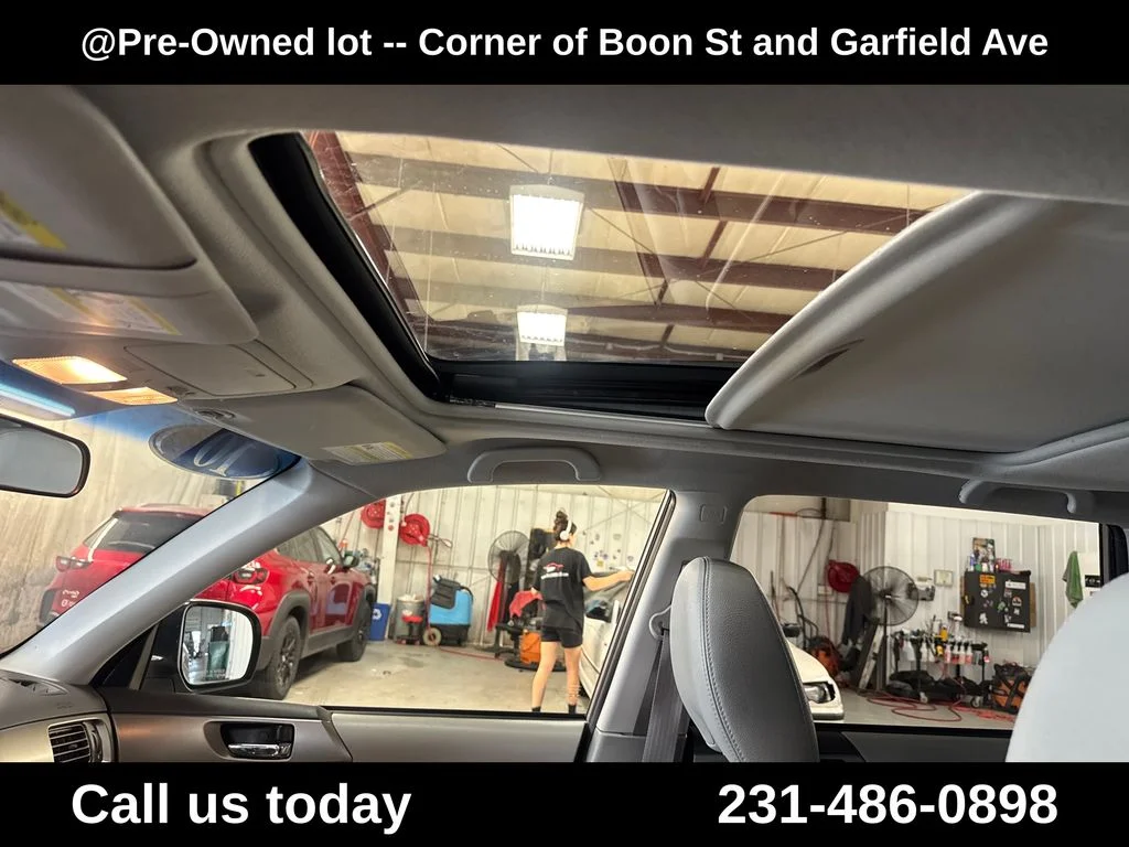 Used 2010 Silver Subaru 2.5X image 13